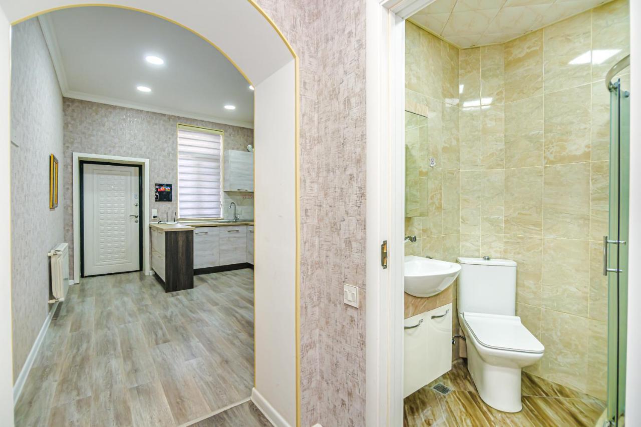 באקו Luxury 2 Room Apartment In The Center מראה חיצוני תמונה