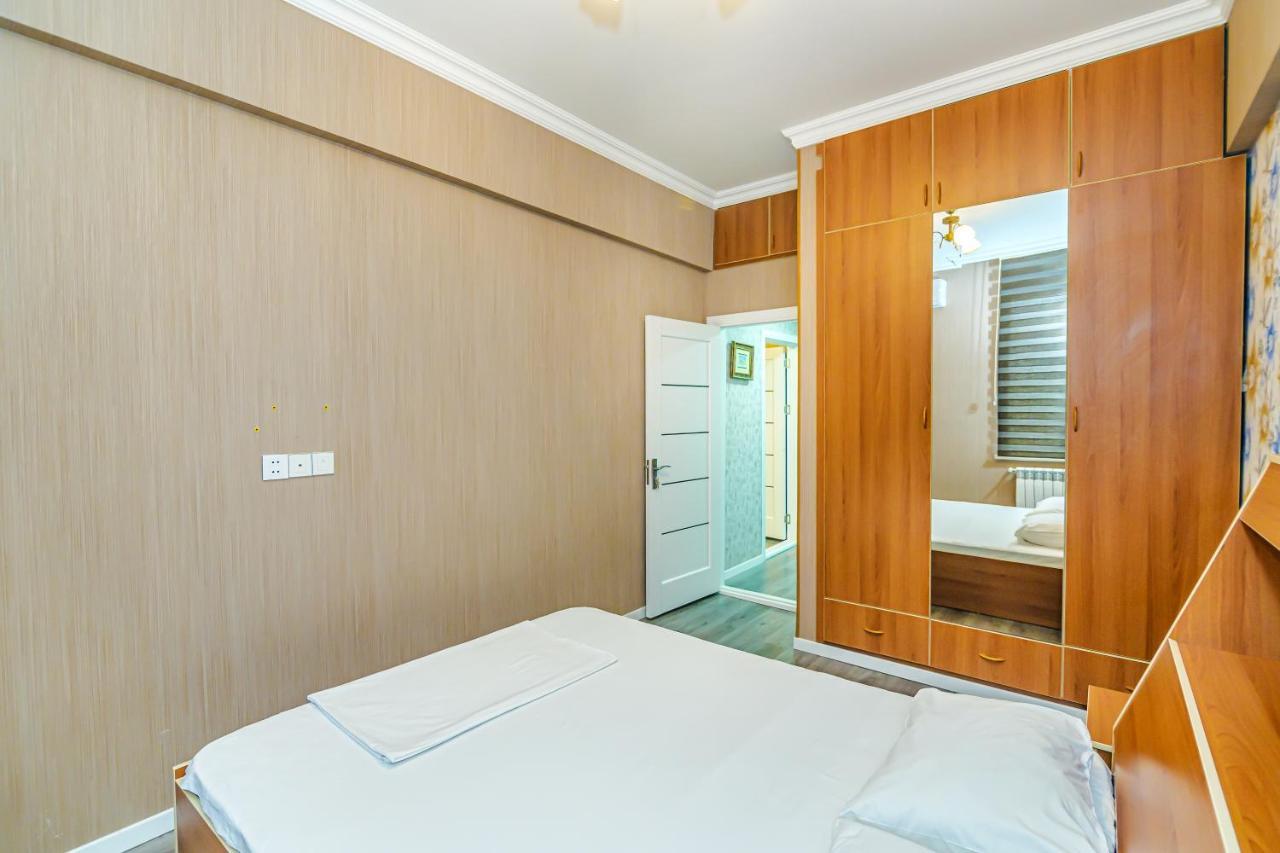 באקו Luxury 2 Room Apartment In The Center מראה חיצוני תמונה
