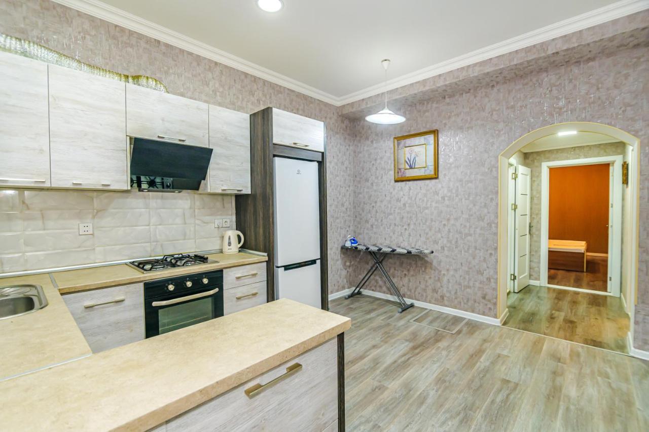 באקו Luxury 2 Room Apartment In The Center מראה חיצוני תמונה