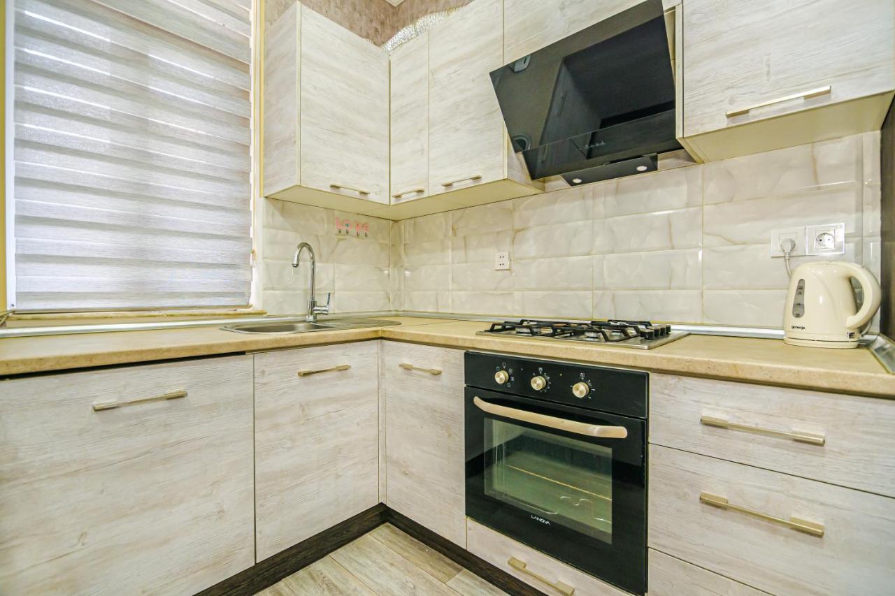 באקו Luxury 2 Room Apartment In The Center מראה חיצוני תמונה